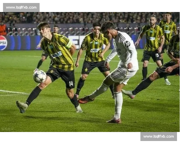 欧冠双雄火拼世俱杯！8 强 4 席尘埃落定，豪门垄断时代再升级？