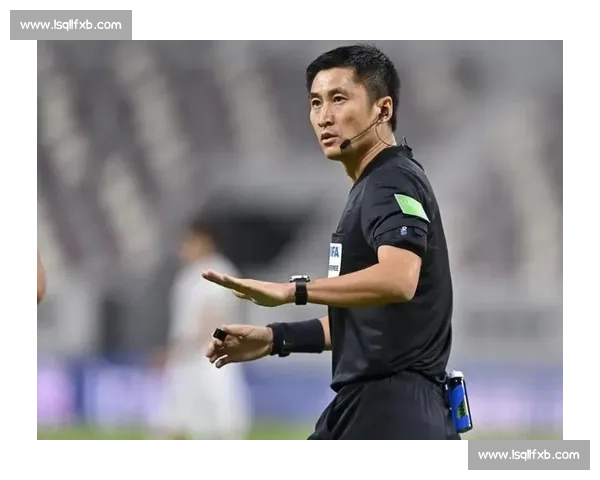 国际金哨塔基执法上海德比，马宁坐镇第四官员